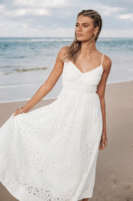 Modern graduation dresses for students looking for contemporary options -Yasmin Midi Dress - White