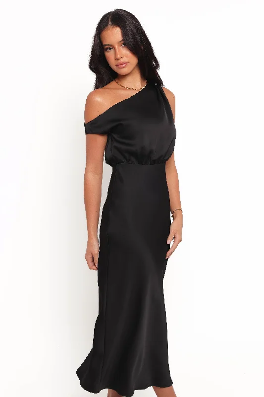 Perfect dresses for a wedding guest attending a winter wedding -Clare Midi Dress - Black