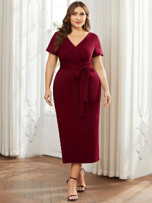 Sparkly dresses for Christmas celebrations -Plus Size Deep V Neck Short Sleeve Wholesale Cocktail Dresses With Belt