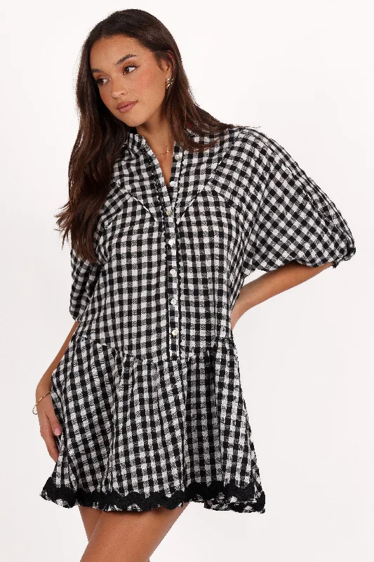 Spring dresses for romantic dinners with a soft touch -Carolina Mini Dress - Black/White Gingham