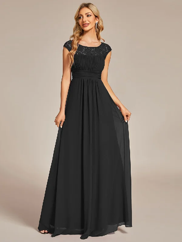 Best cocktail dresses for winter holidays -Maxi Long Hollow Lace Wholesale Evening Dresses