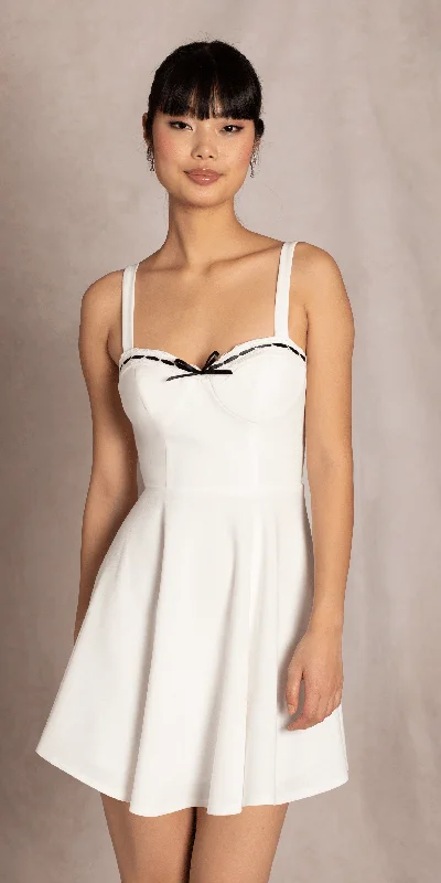 Graduation dresses for stylish graduates with modern fits -Scuba Sweetheart Skater Dress with Lace Bow Detail