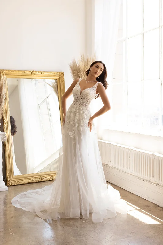 Plus-size wedding guest dresses for all shapes -Sleeveless Tulle Bridal Gown by Abby Lane 97182