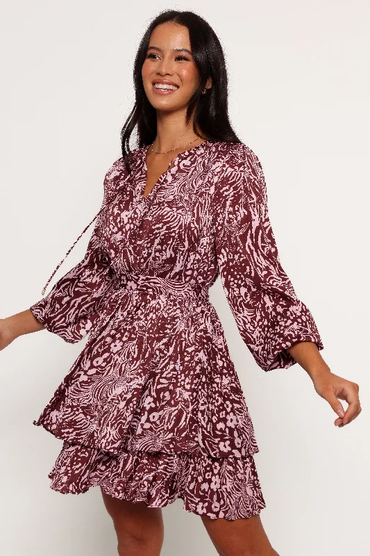 Vibrant spring dresses for a pop of color -Wrenley Long Sleeve Mini Dress - Chocolate/Pink